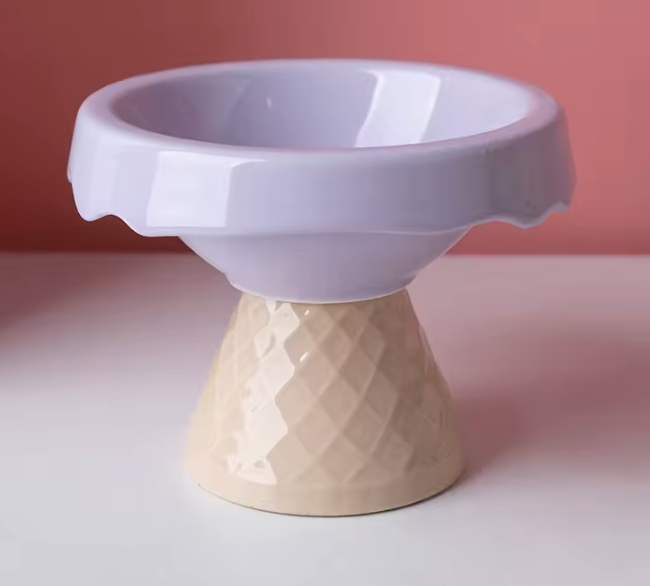Cuenco de cerámica para gatos helado