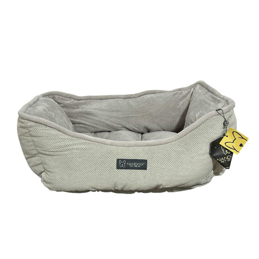 Cama Nandog gris acolchonada  para gatos y perros (razas pequeñas a medianas)