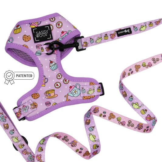Sassy Woof- pechera y correa ajustable